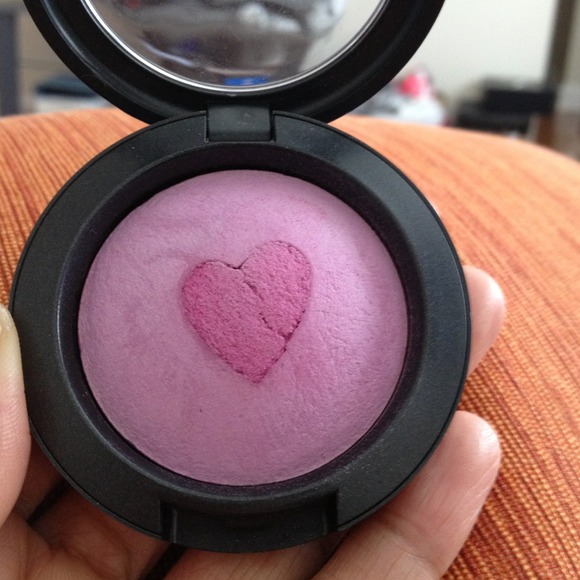 💢SOLD💢Mac blush