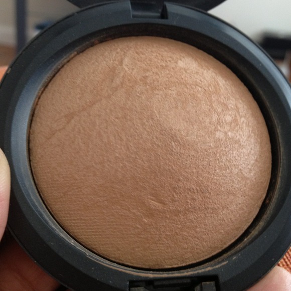 💢SOLD💢Mac Mineralize SkinFinish Natural