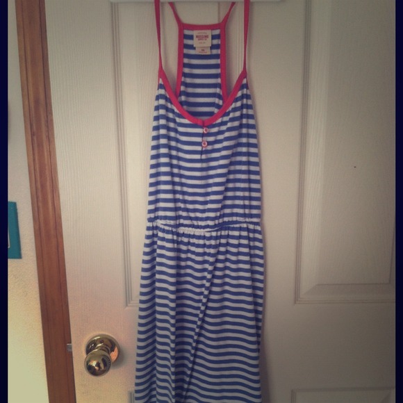 Mossimo supply co. XS blue and white striped dress