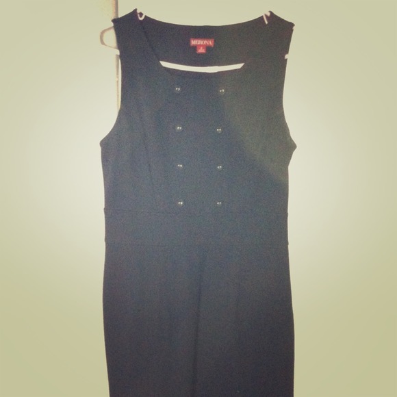 SOLD !!! TARGET ABOVE KNEE LENGHT BLACK DRESS - Picture 1 of 1