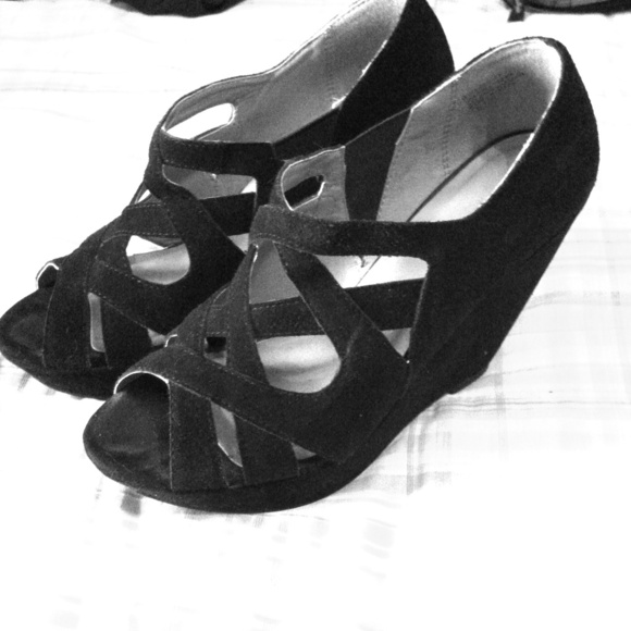 New price! Black suede pull on wedges
