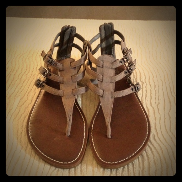 Decree Shoes - **nwot** Gladiator sandals