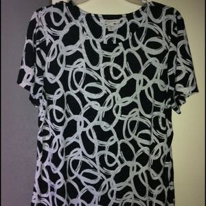 😱SOLD !!! COLLECTION CHAIN LINKED TOP