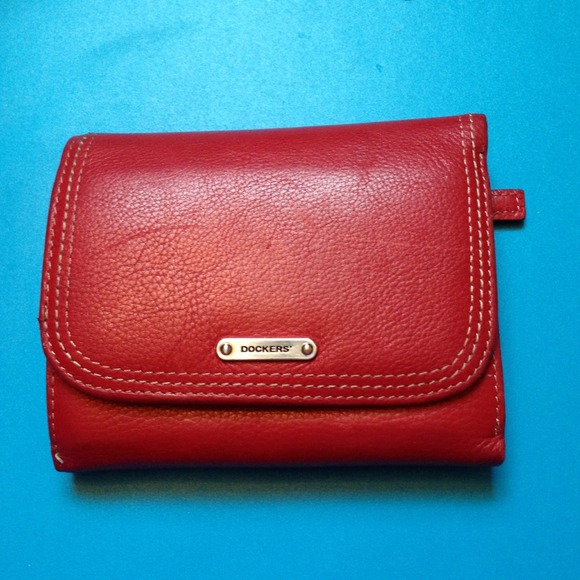 Red Wallet! Looks Tiny and Not Useful? Look Below! - Picture 1 of 4