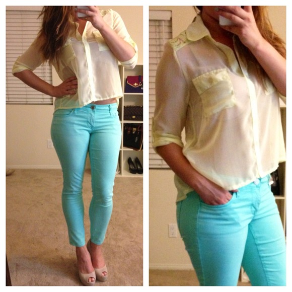 Sheer Yellow Hi Low Top - Picture 3 of 3