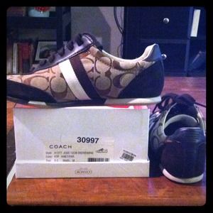 💯Genuine COACH women's brown/khaki shoes🔖