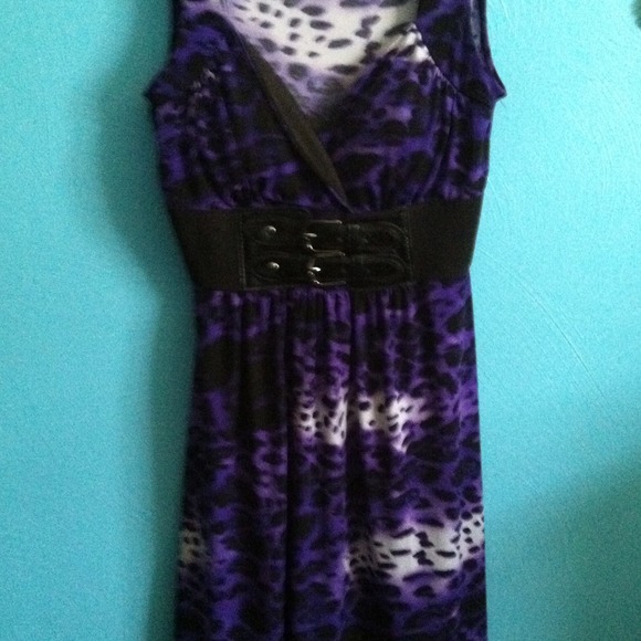 Cute Short Sleeveless Purple Leopard Dress!