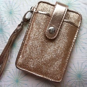 🚫🚫SOLD🚫🚫 Gold iPhone case and wallet