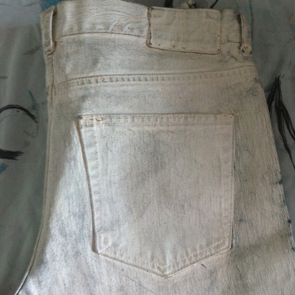 Pants - Picture 2 of 3