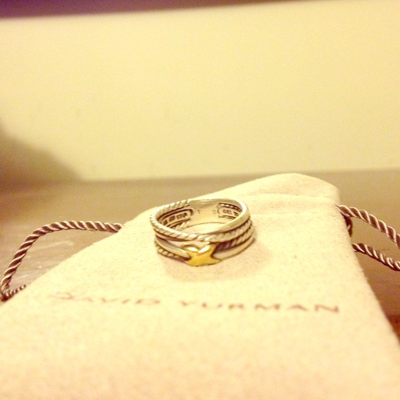 Authentic David Yurman Cable Crossover ring