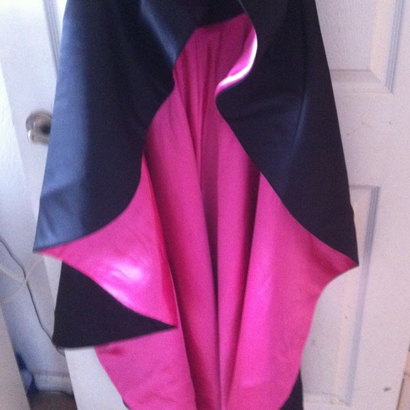 Prom dress - Picture 2 of 4