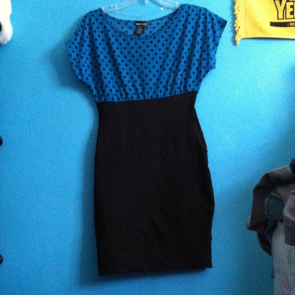 Cute Short Blue & Black Casual Polka Dot Dress!