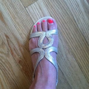 Light shimmery gold sandal