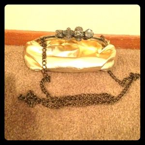 Awesome Skulls Knuckles Gold Purse