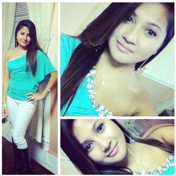 🌷Meet your seller/buyer🌷 - Picture 2 of 4