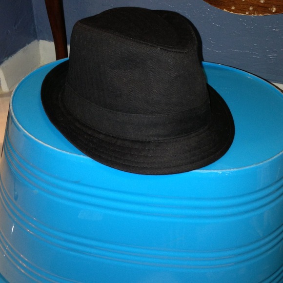 Simple black fedora