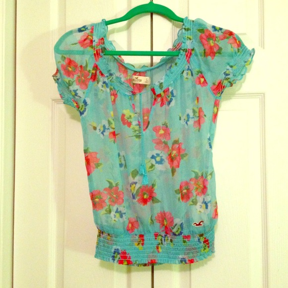 sky blue sheer top! Great condition!!