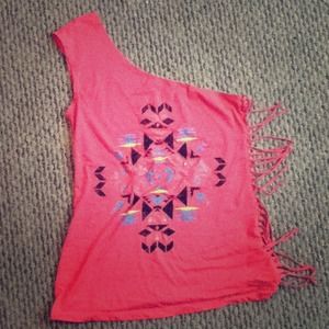 *REDUCED*Cute Tribal Top