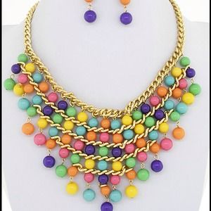 Gumball necklace set 26.00