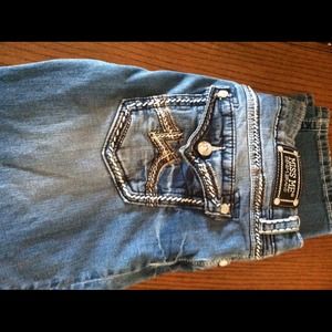 Miss Me Boyfriend Capri