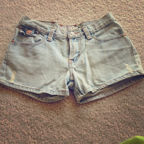 Denim shorts size 27💋