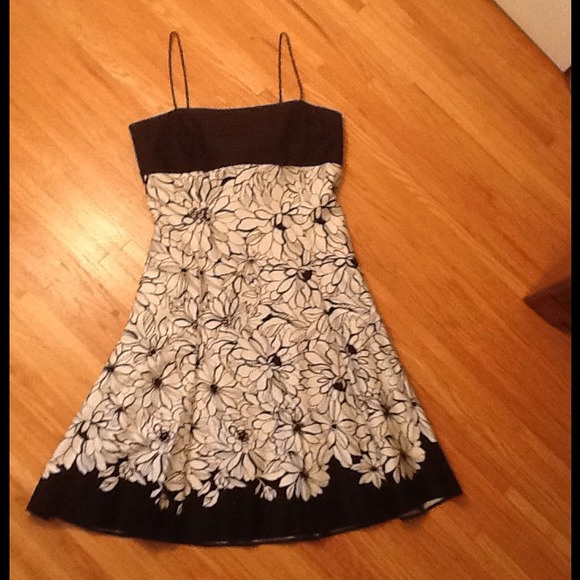 Jones Wear Dress