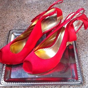 Sexy red heels
