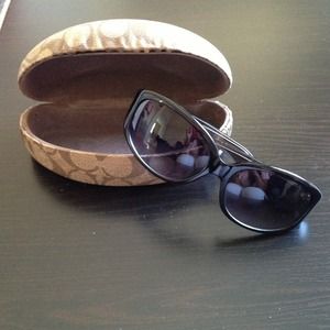 Coach black sunglass