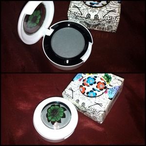 MAC Bough Grey eyeshadow (Liberty of London)