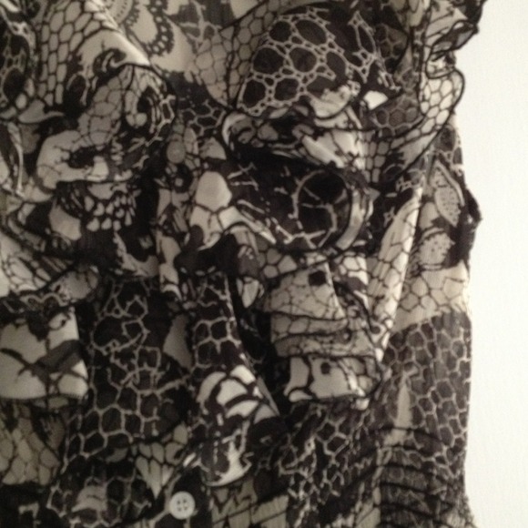 Sheer black and white top - Picture 3 of 3