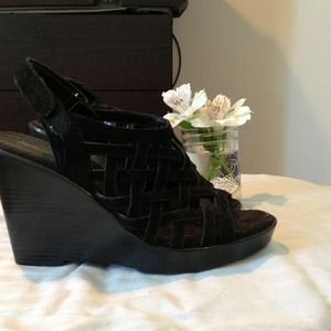 Black woven wedges