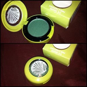 MAC Humid eyeshadow (To The Beach)