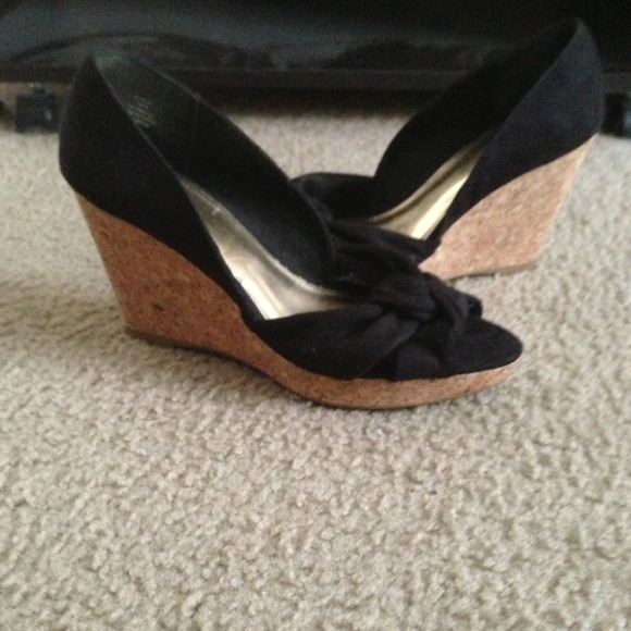 Black wedges! Great condition!!! :)