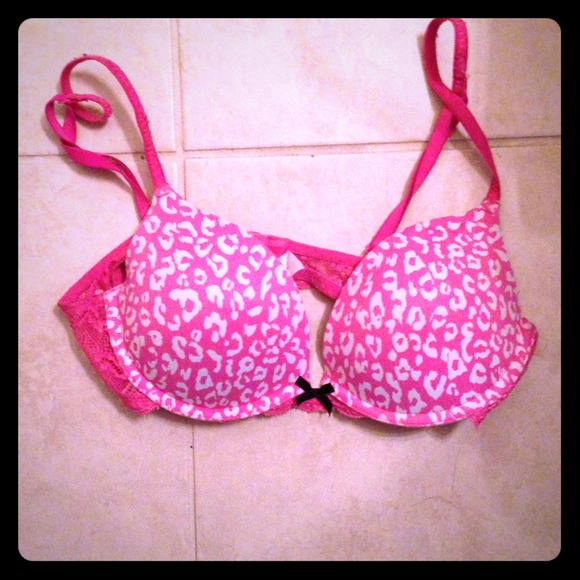 🚫Sold in bundle🚫 Victorias Secret Push-up Bra💗