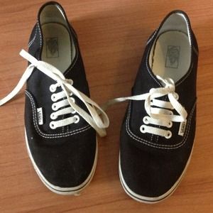 Vans  women 8.5 reserve for alli