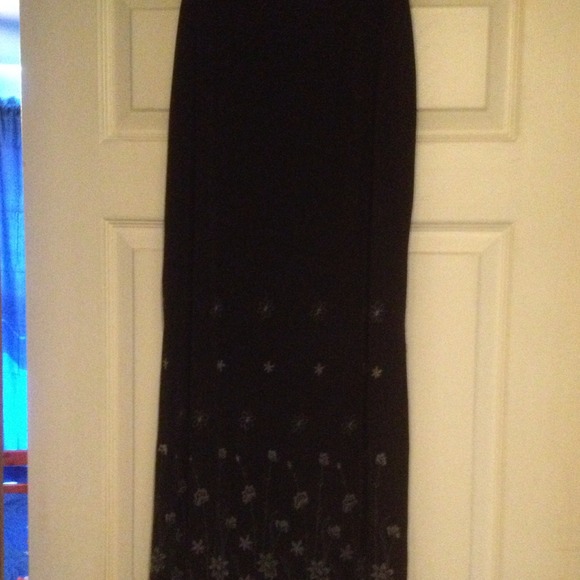 Long skit with flowers that are light blue!