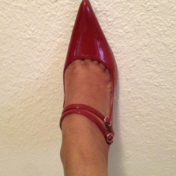 Size 7.5 heels.