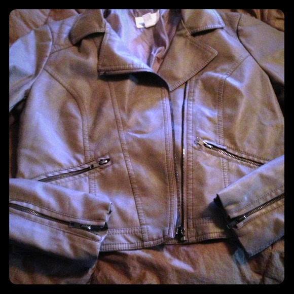 **RESERVED***Nude colored forever 21 jacket