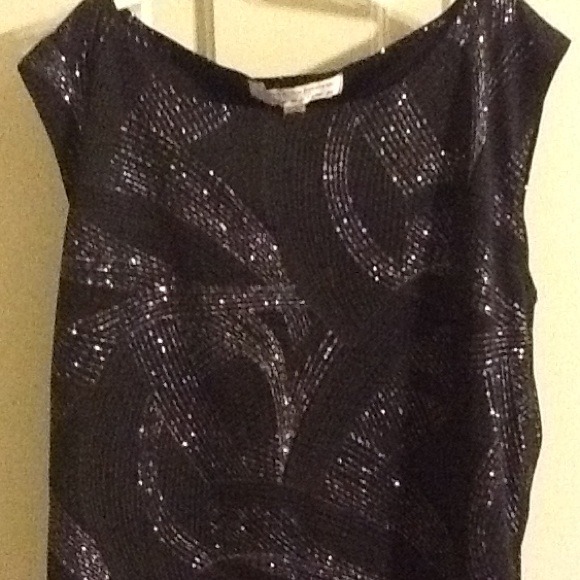 Beautiful black sleeveless top
