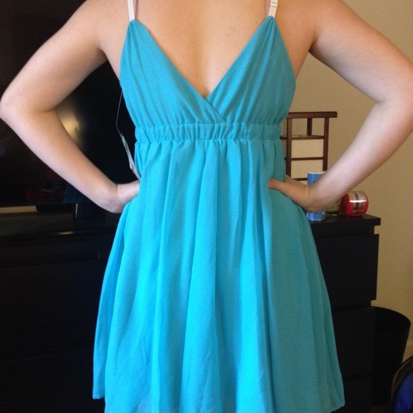 ✋🚥TRADED🚥✋👗Blue Chiffon and Lace Dress👗 - Picture 4 of 4