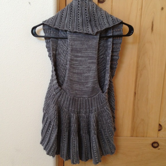 Racer back sweater vest!! - Picture 2 of 2