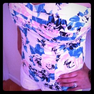 Guess floral tube top