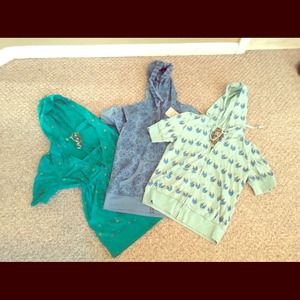 Three piece hoodies short sleeve