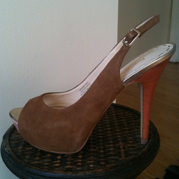 Offer! ? Knockout! 5" heels LEATHER SUEDE! - Picture 4 of 4