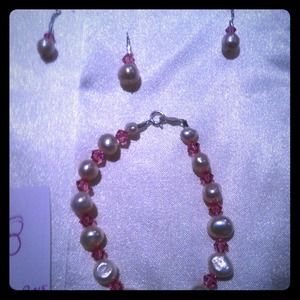 Fresh water pearl,SwarovskiCrystal,SterlingSilver