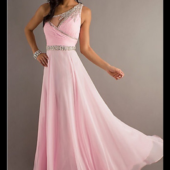 ⭐MAKE AN OFFER⭐ Prom dress