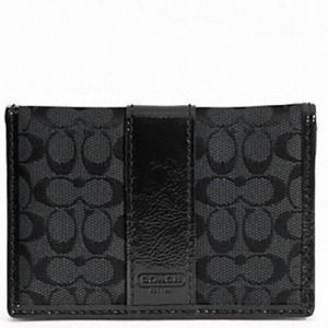 New Coach Signature Card Wallet 100% Authentic