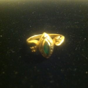 10k y/g class ring from Jostens