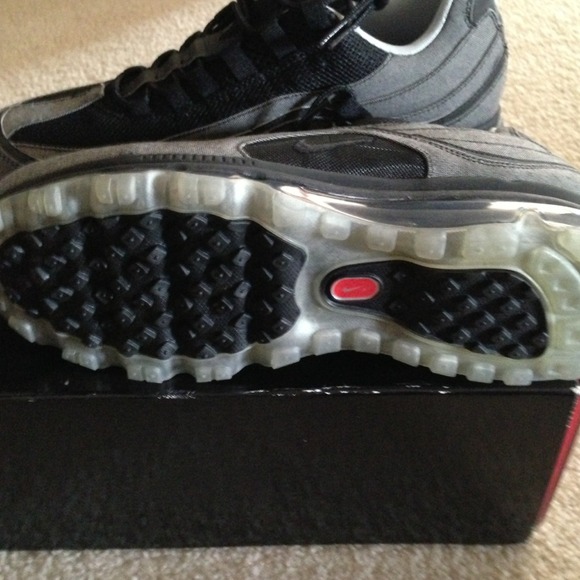 Nike air max brand new never worn! - Picture 4 of 4