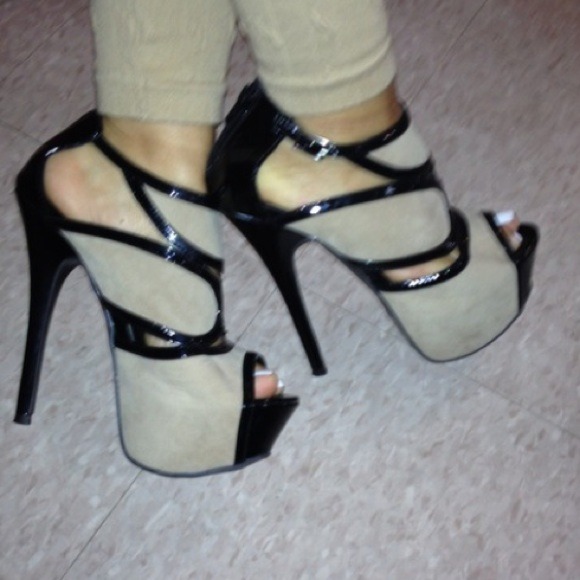 Simple platform heel